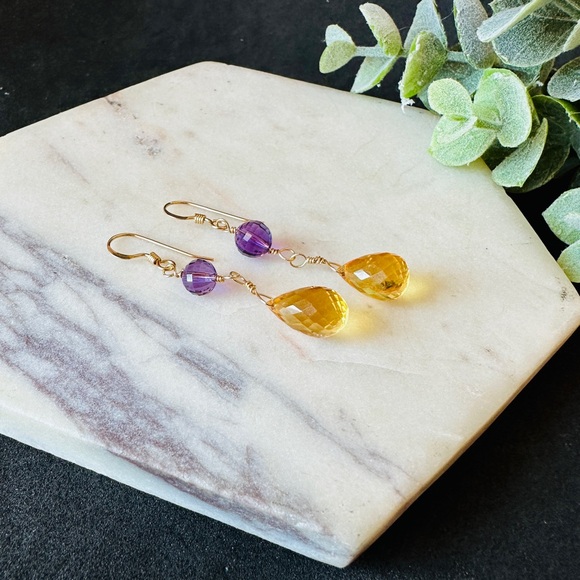 Citrine and Amethyst earrings in 14k gold - Picture 8 of 10